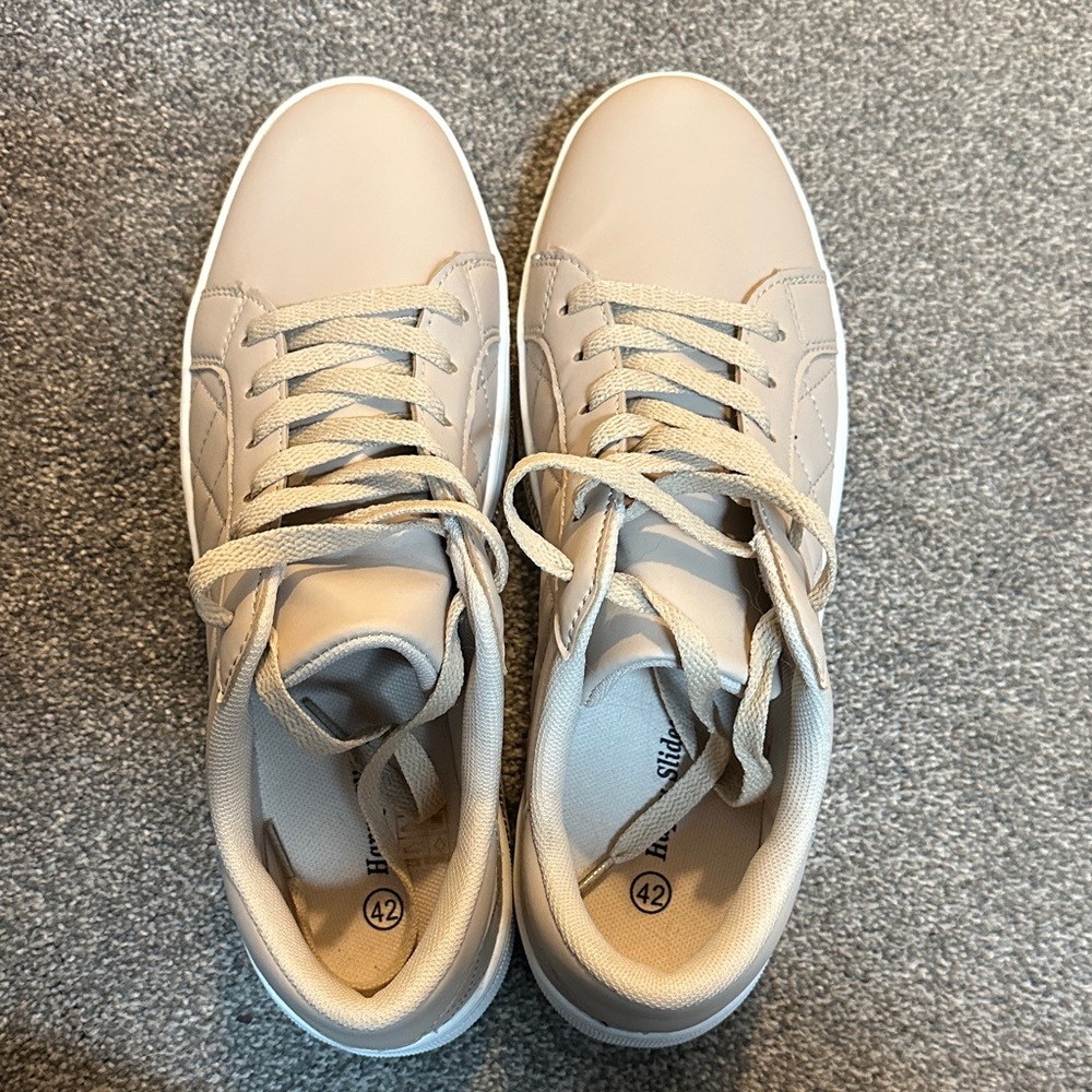 Birkenstock Light Tan Casual Sneakers